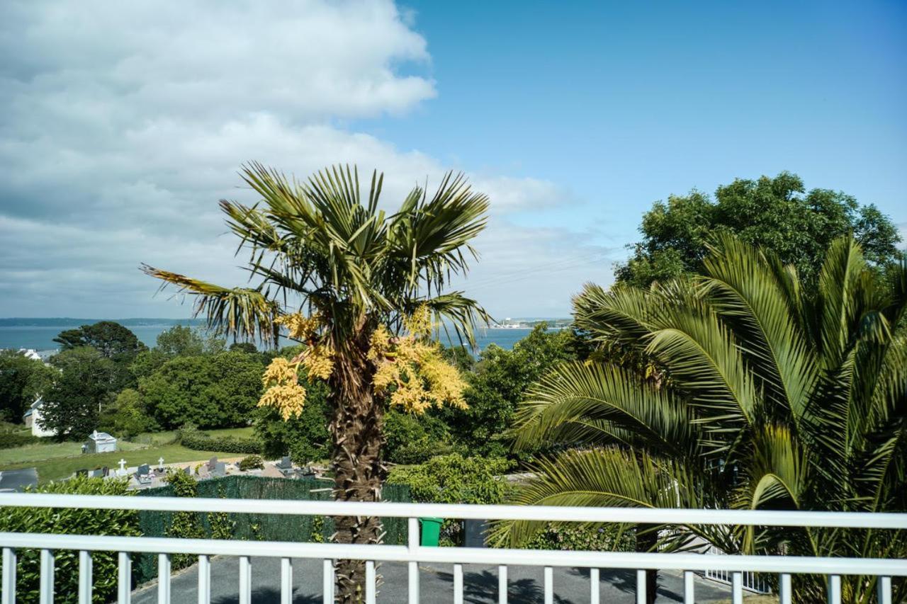 Belle Maison Familiale Avec Splendide Vue Hébergement de vacances Roscanvel